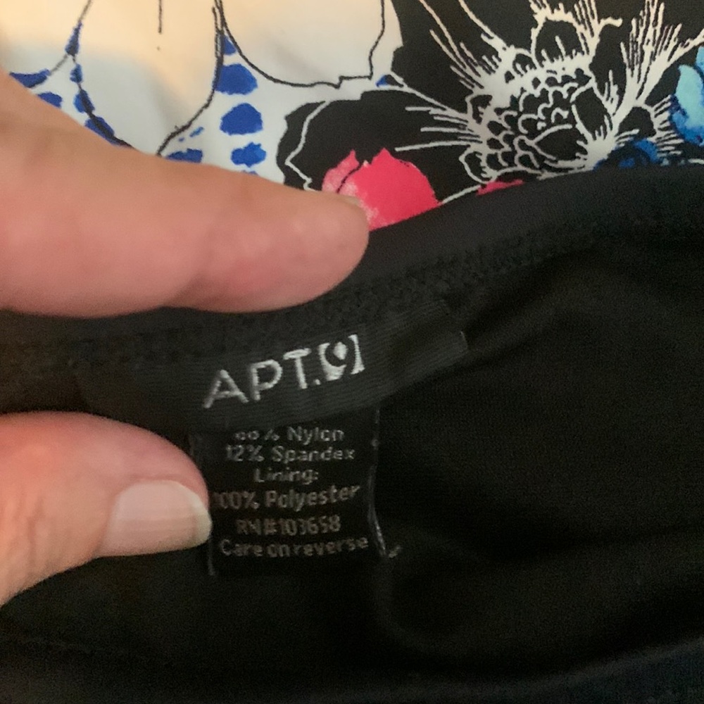 Apt 9 swim two piece. Size 1x! Good condition.